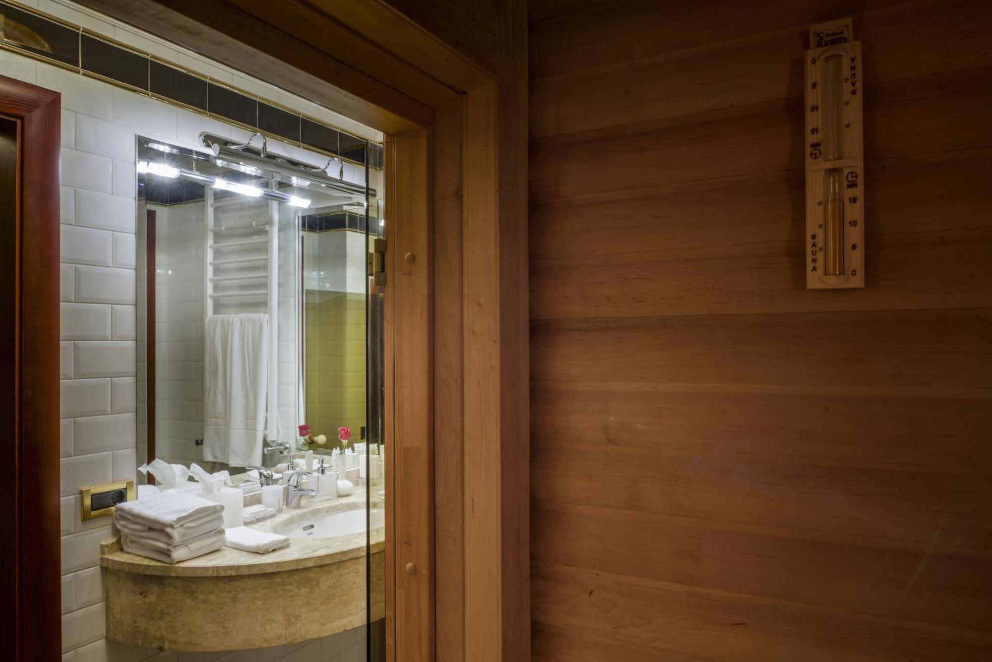 La Gioconda Boutique Hotel Odesa Room photo
